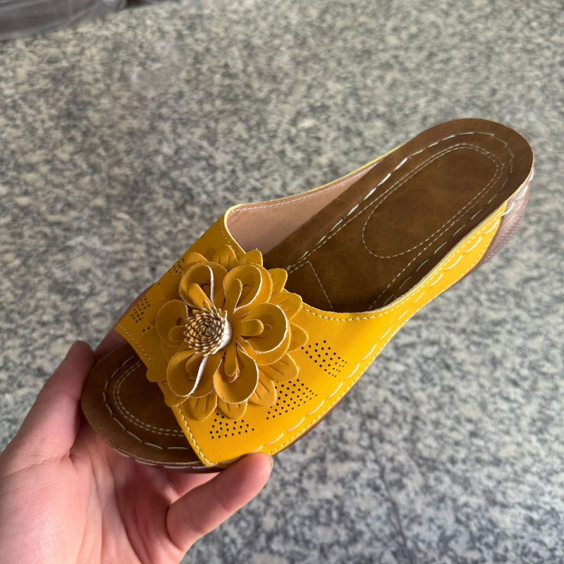 Chic Orthopedic Sandals with Unique Design