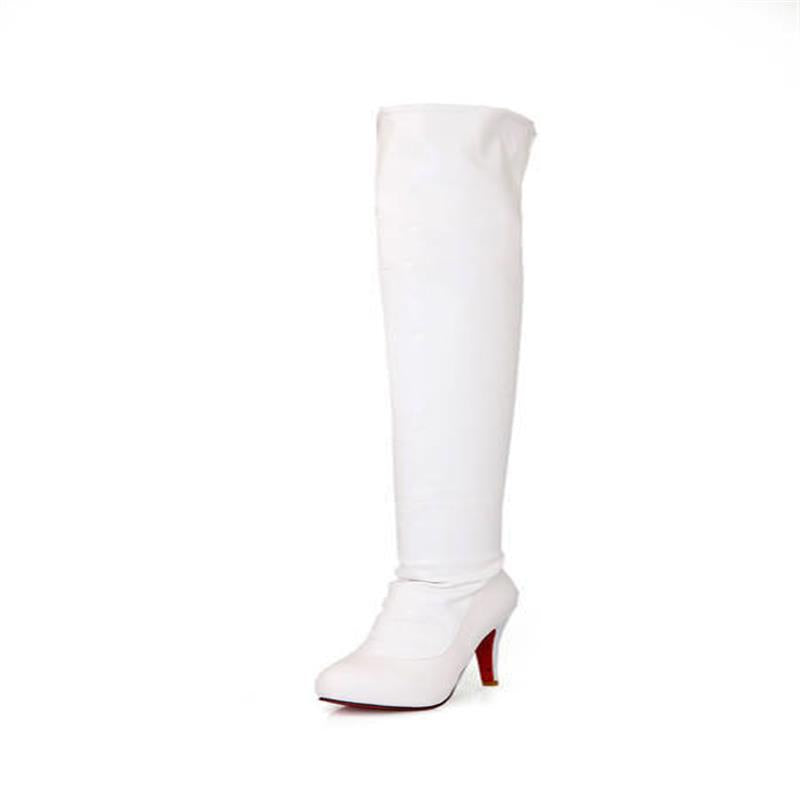 Graceful Orthopedic Boots for Modern Look