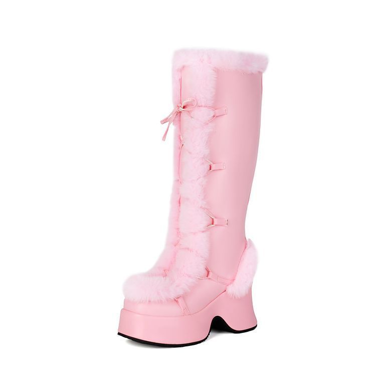 Graceful Orthopedic Boots for Modern Look