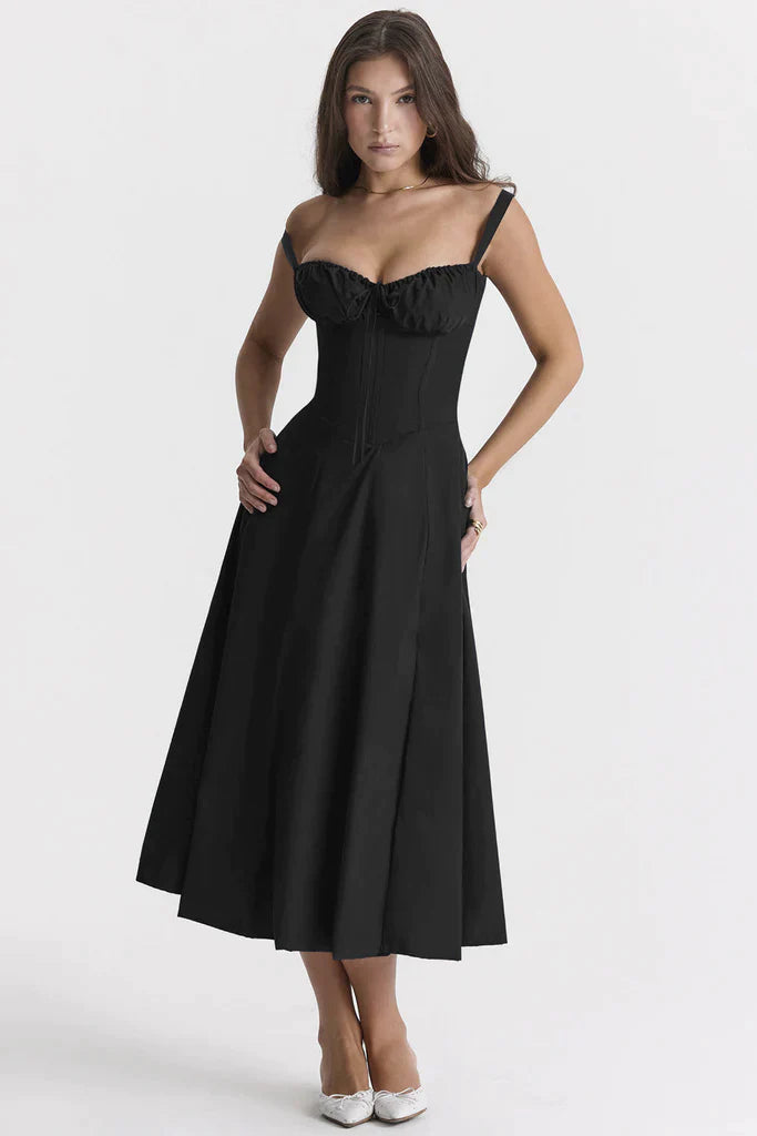 Gracefully Styled Dress for Any Occasion
