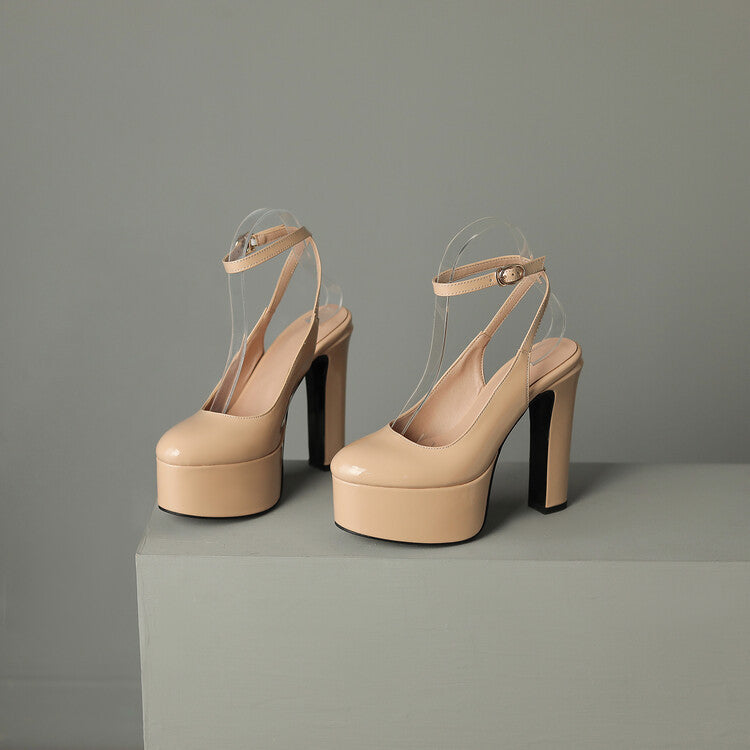 Chic Orthopedic Sandals with Unique Design