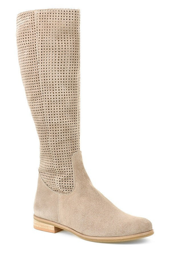 Chic Orthopedic Boots with Unique Design