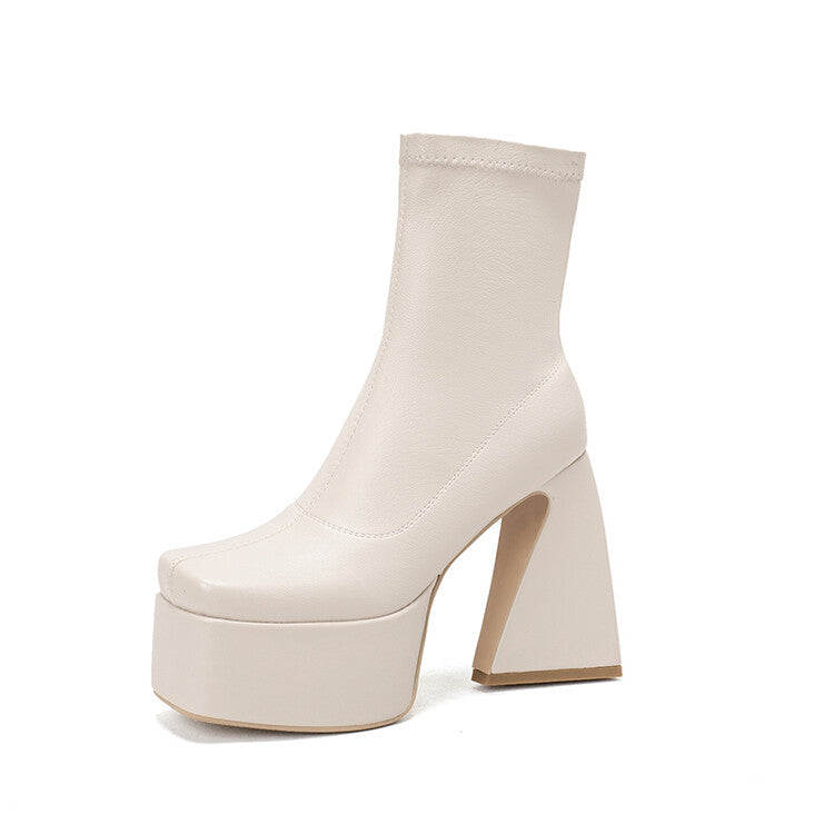 Chic Orthopedic Boots with Unique Design