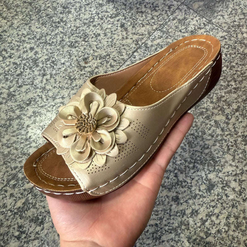 Chic Orthopedic Sandals with Unique Design