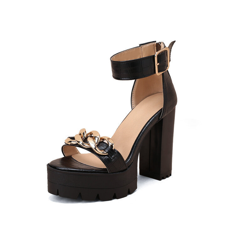 Chic Orthopedic Sandals with Unique Design