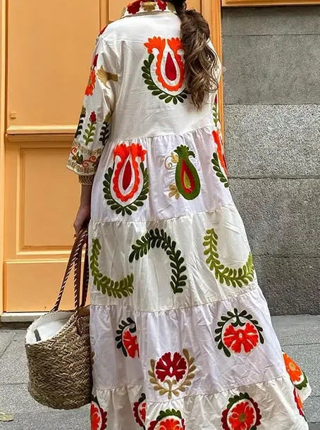 Classic Vintage & Enduringly Stylish Dress