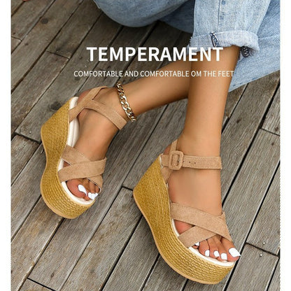 Chic Orthopedic Sandals with Unique Design