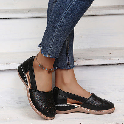 Graceful Orthopedic Sandals for Modern Look