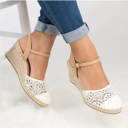 Chic Orthopedic Sandals with Unique Design