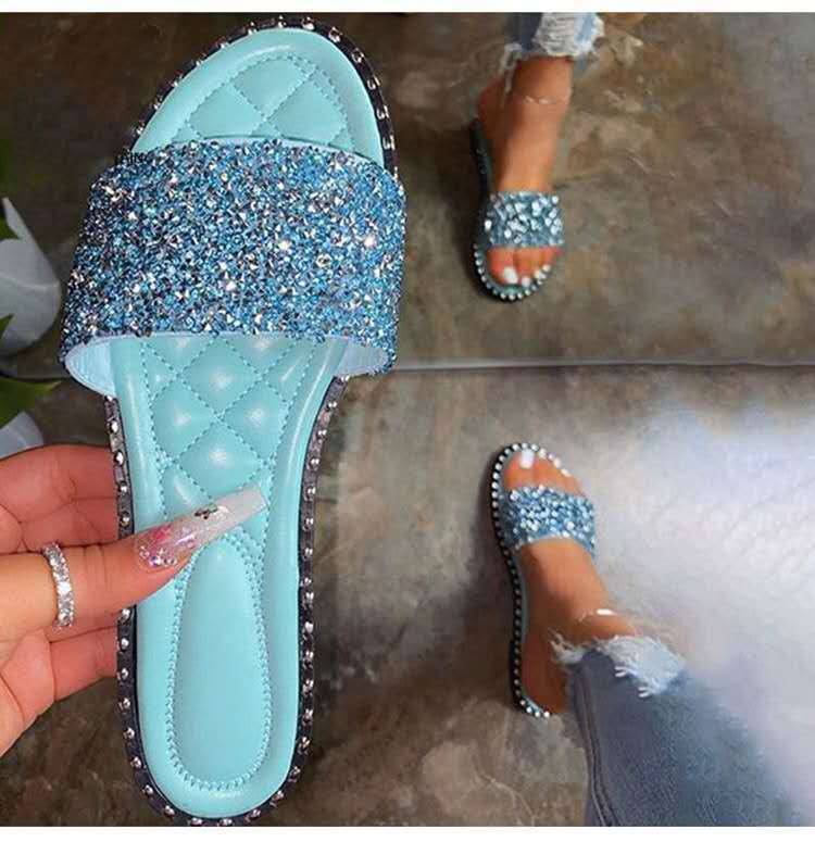 Chic Orthopedic Sandals with Unique Design