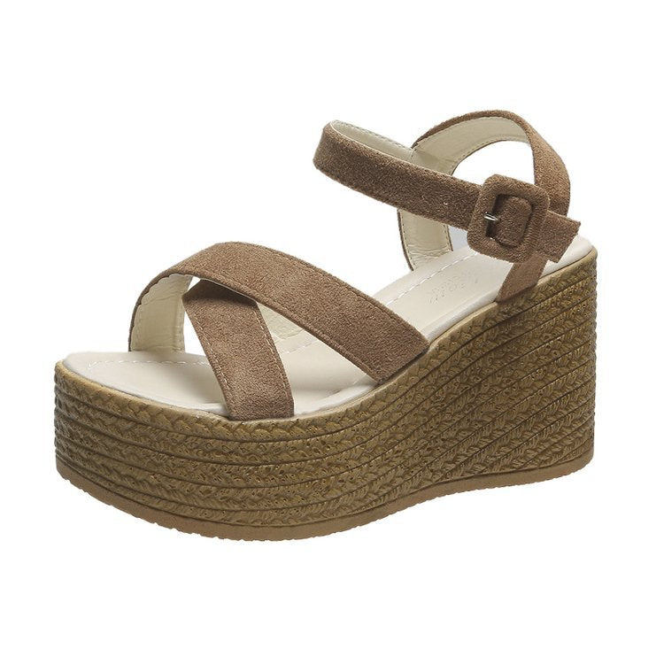 Chic Orthopedic Sandals with Unique Design