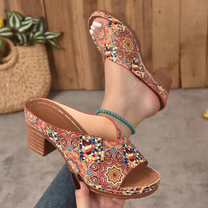 Chic Orthopedic Sandals with Unique Design