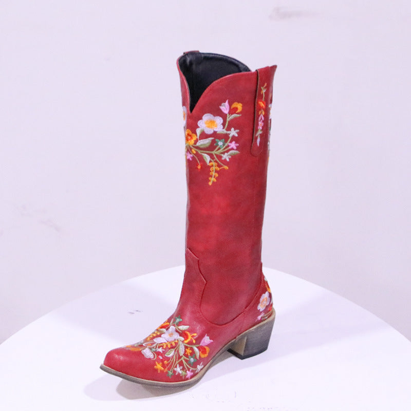 Graceful Orthopedic Boots for Modern Look