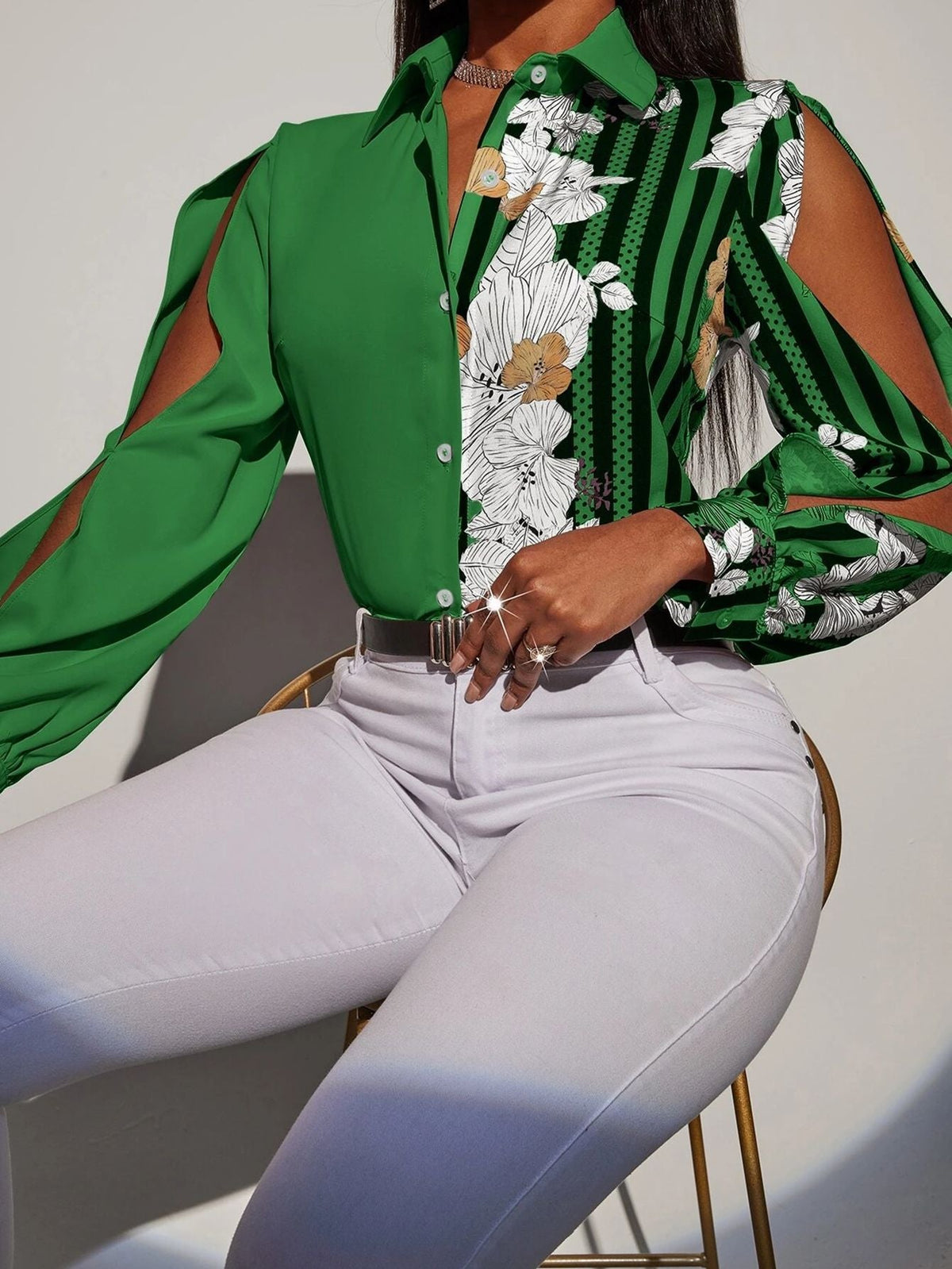 Beautifully Crafted Blouse in a Classic Style