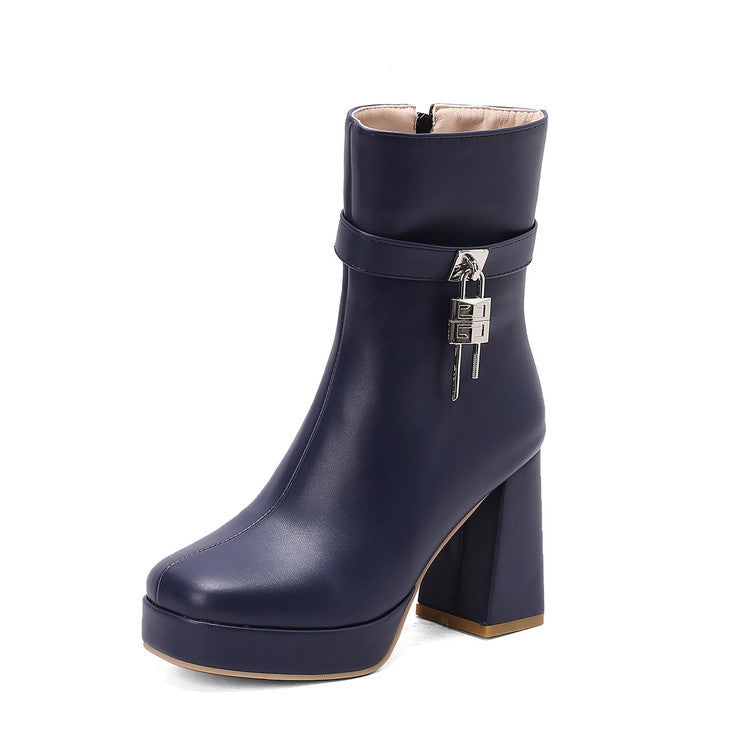 Chic Orthopedic Boots with Unique Design