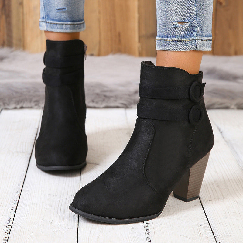 Graceful Orthopedic Boots for Modern Look