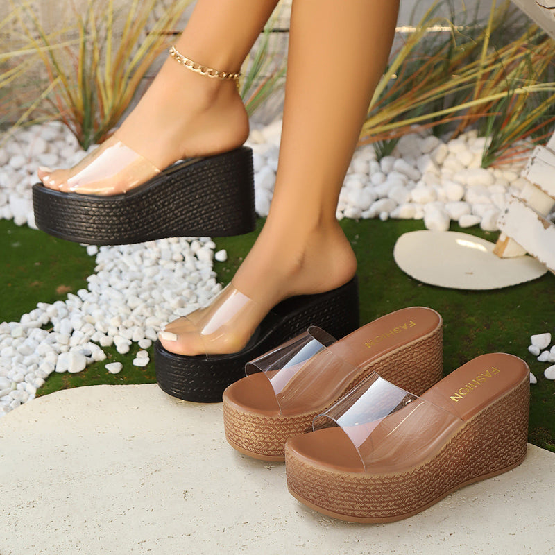 Graceful Orthopedic Sandals for Modern Look