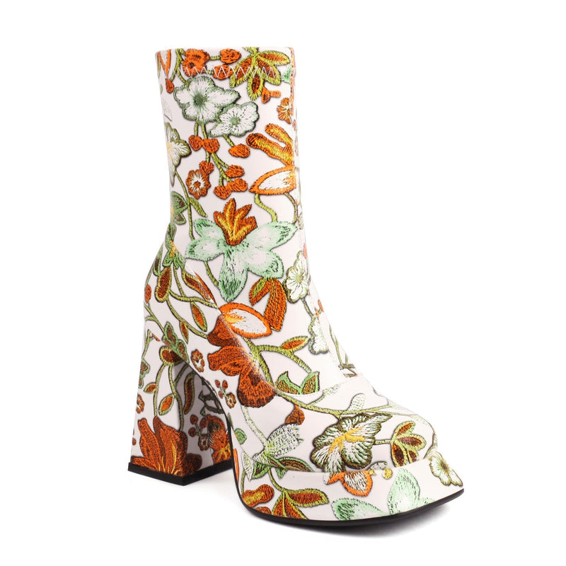 Comfortable Orthopedic Boots for Daily Wear
