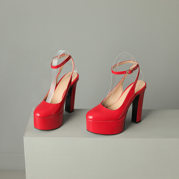 Chic Orthopedic Sandals with Unique Design
