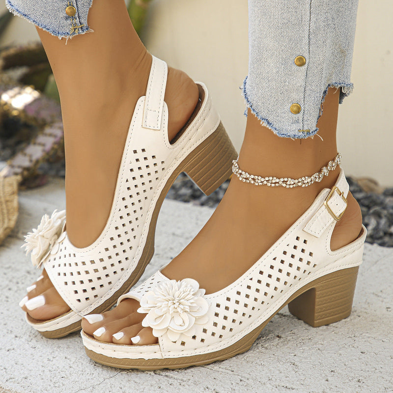 Chic Orthopedic Sandals with Unique Design
