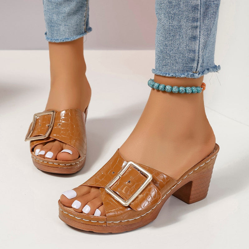 Graceful Orthopedic Sandals for Modern Look