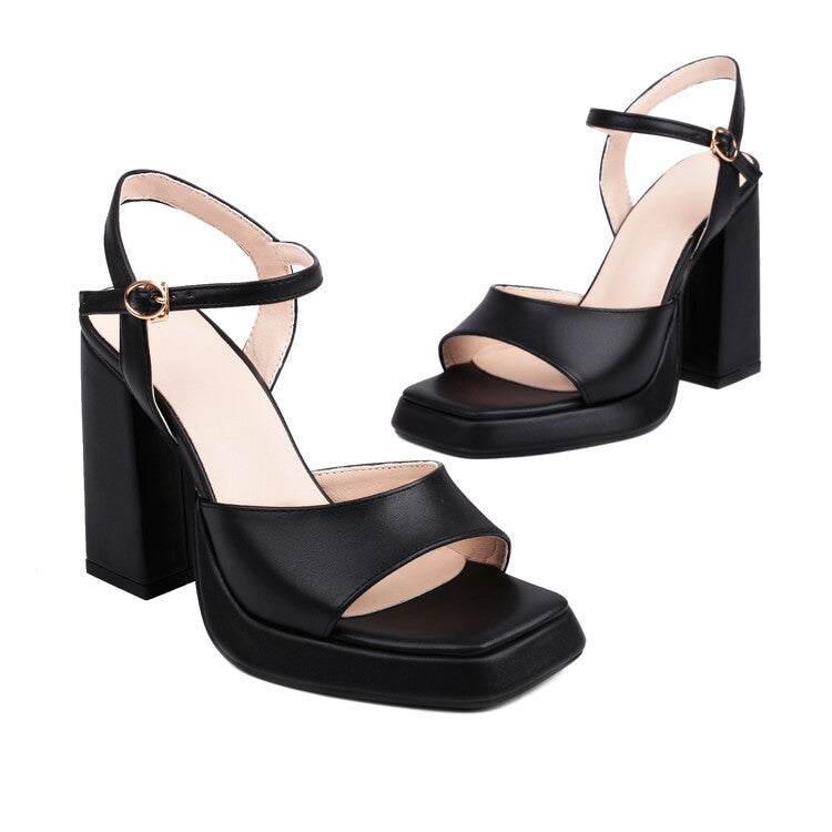Classic Orthopedic Sandals with Timeless Style