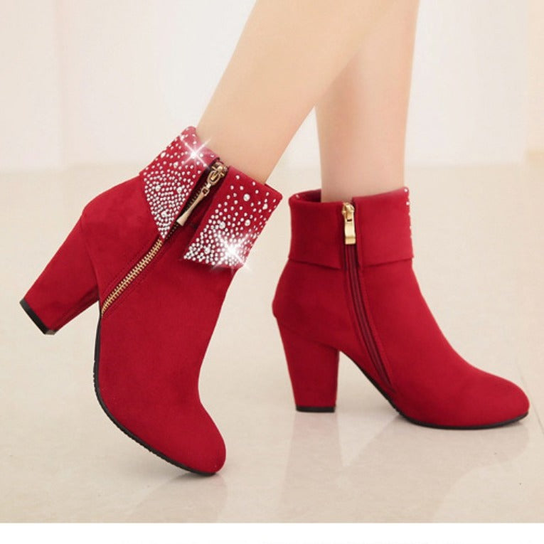 Graceful Orthopedic Boots for Modern Look