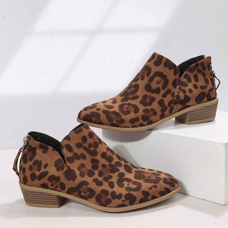 Graceful Orthopedic Boots for Modern Look
