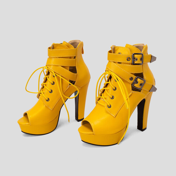 Chic Orthopedic Sandals with Unique Design