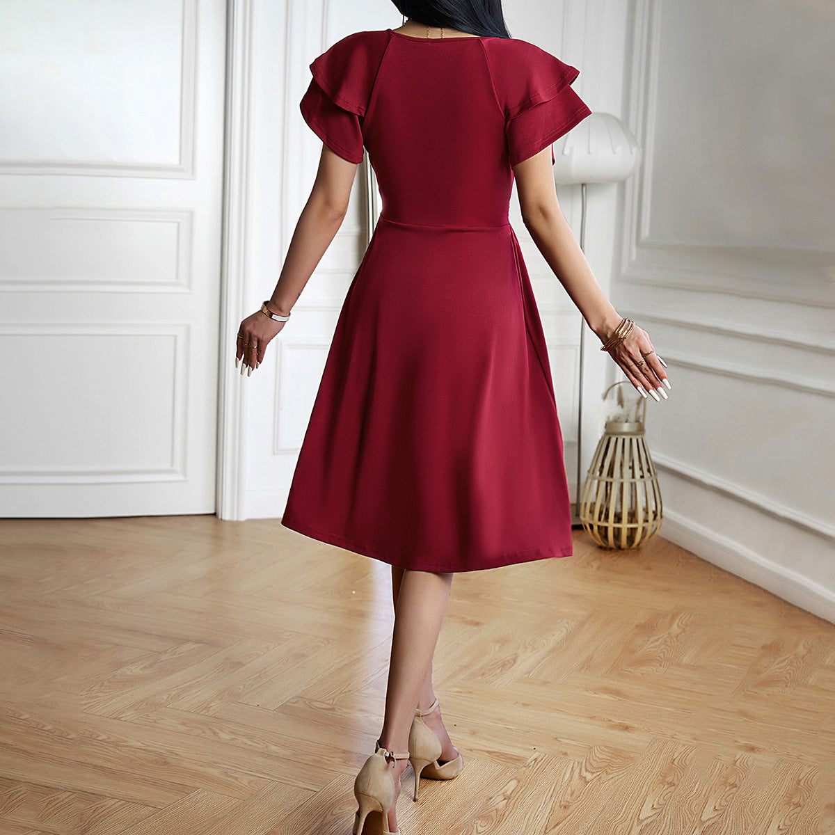 Polished Dress with an Effortless Classic Look
