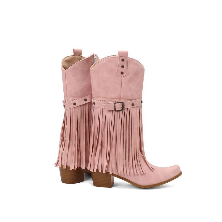 Graceful Orthopedic Boots for Modern Look