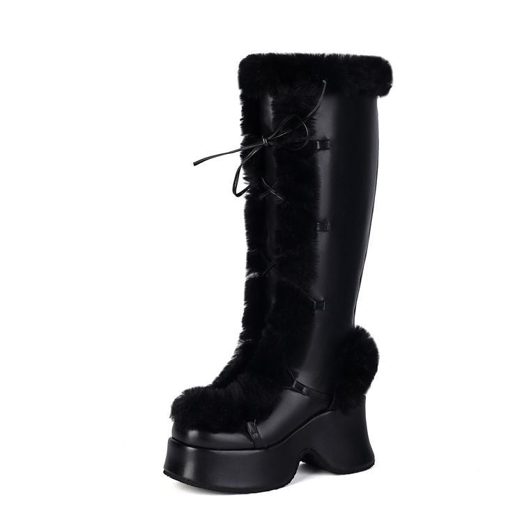Graceful Orthopedic Boots for Modern Look