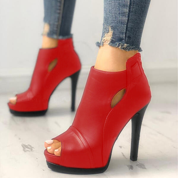 Chic Orthopedic Boots with Unique Design