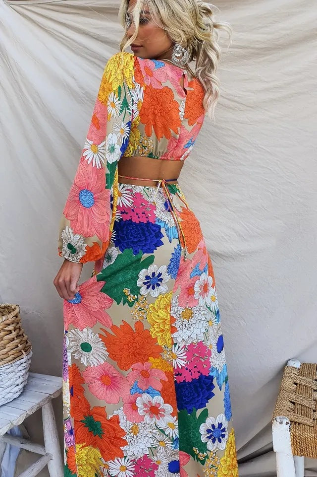 Classic Vintage & Enduringly Stylish Dress