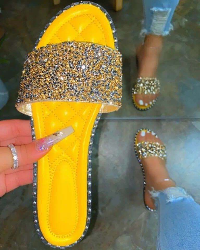 Chic Orthopedic Sandals with Unique Design