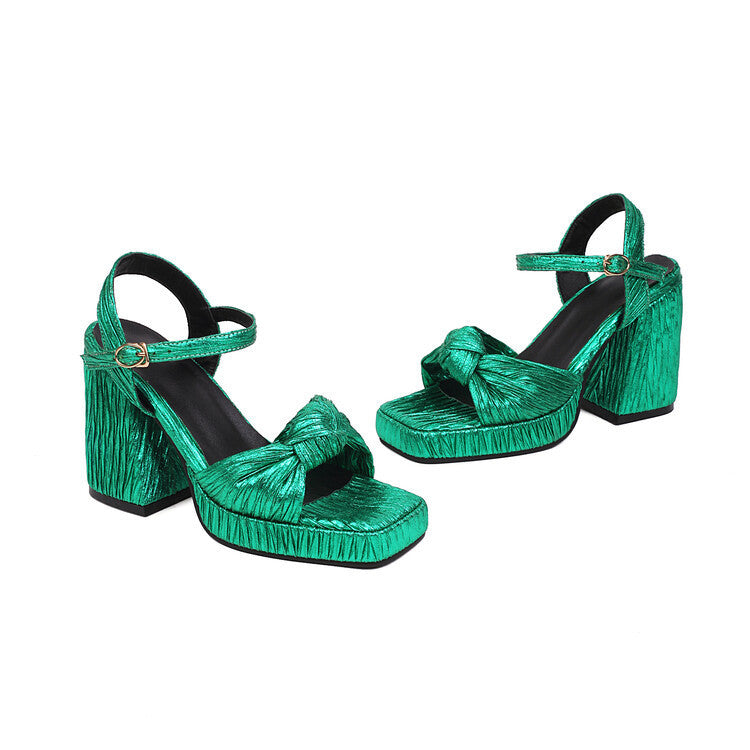 Chic Orthopedic Sandals with Unique Design