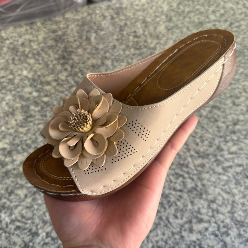 Chic Orthopedic Sandals with Unique Design