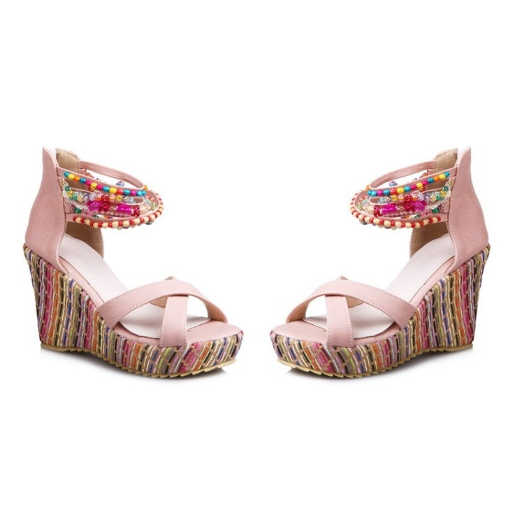 Chic Orthopedic Sandals with Unique Design