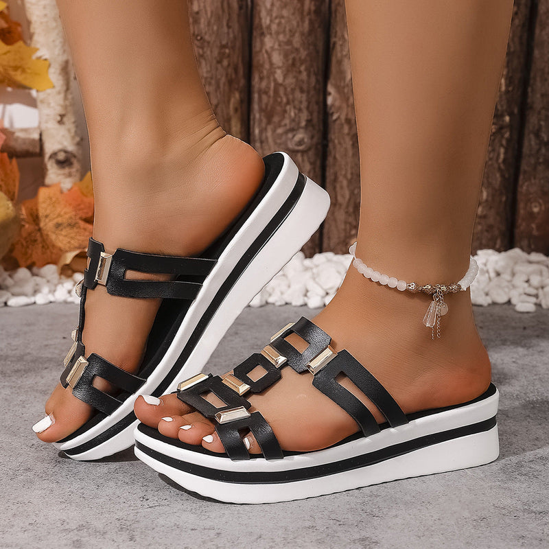 Chic Orthopedic Sandals with Unique Design