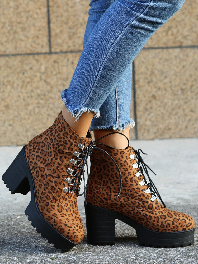 Comfortable Orthopedic Boots for Daily Wear