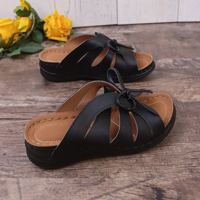 Graceful Orthopedic Sandals for Modern Look