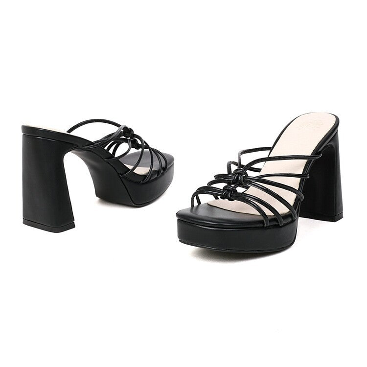 Graceful Orthopedic Sandals for Modern Look