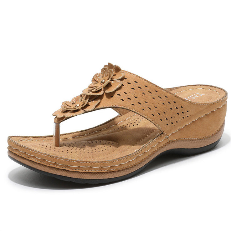 Chic Orthopedic Sandals with Unique Design