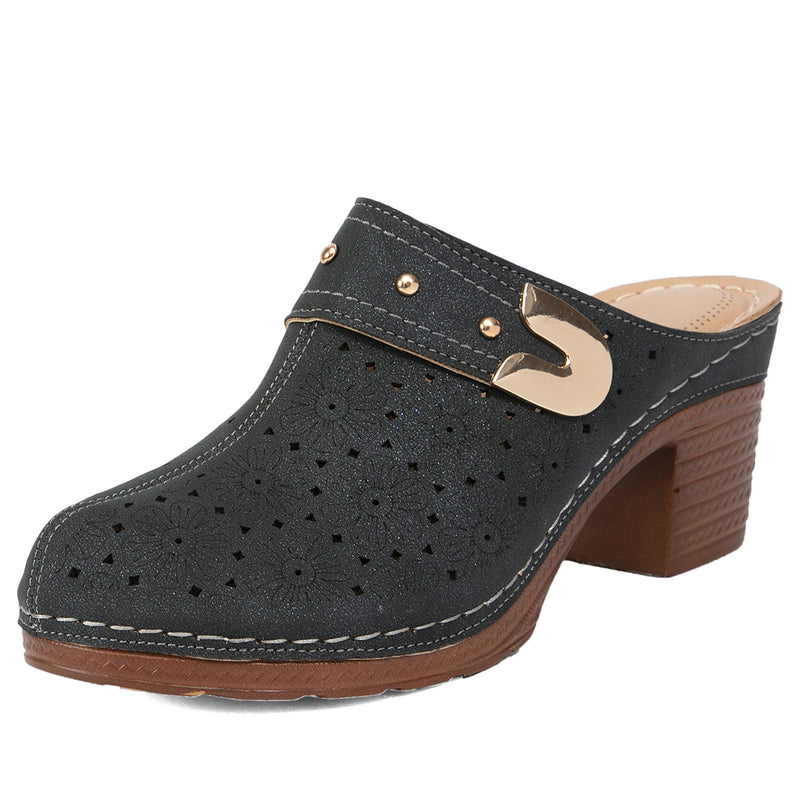 Graceful Orthopedic Sandals for Modern Look