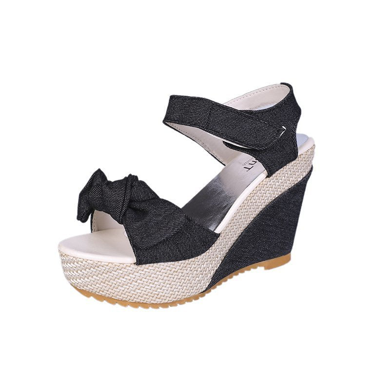 Beautifully Crafted Orthopedic Sandals