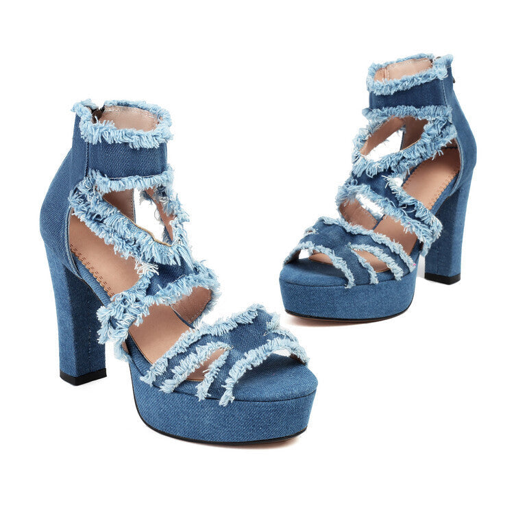 Graceful Orthopedic Sandals for Modern Look