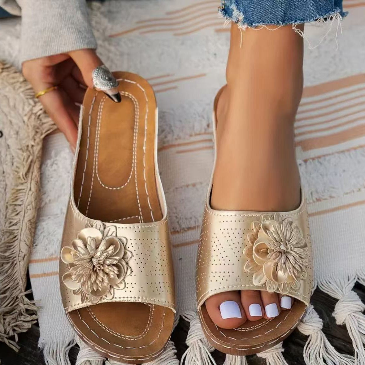 Beautifully Crafted Orthopedic Sandals