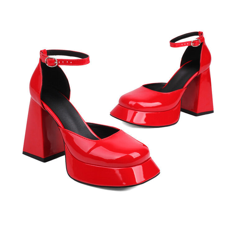 Graceful Orthopedic Sandals for Modern Look