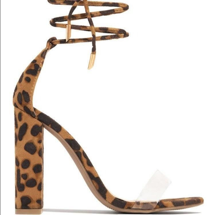 Chic Orthopedic Sandals with Unique Design