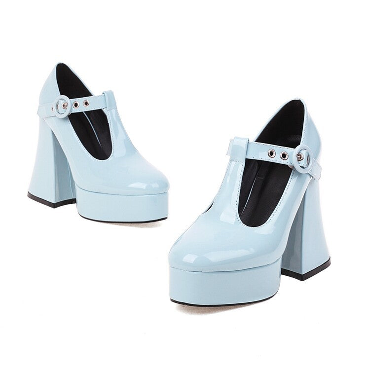 Graceful Orthopedic Sandals for Modern Look
